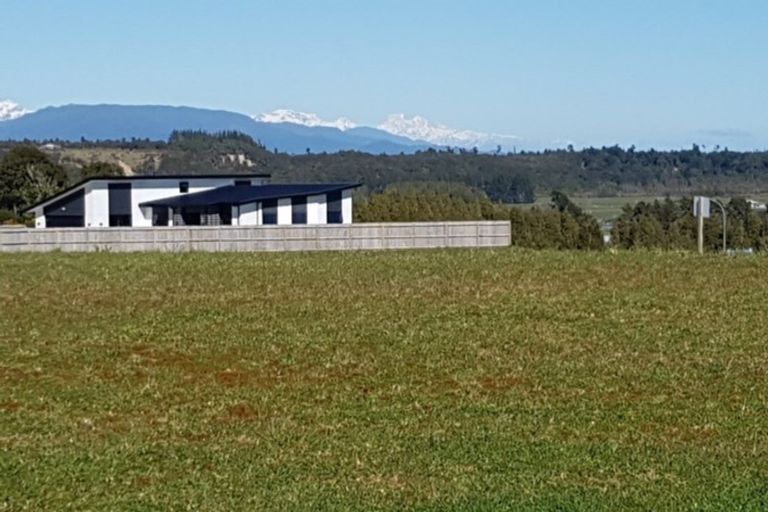 Photo of property in 4 Mount Cook View Drive, Hokitika, 7882