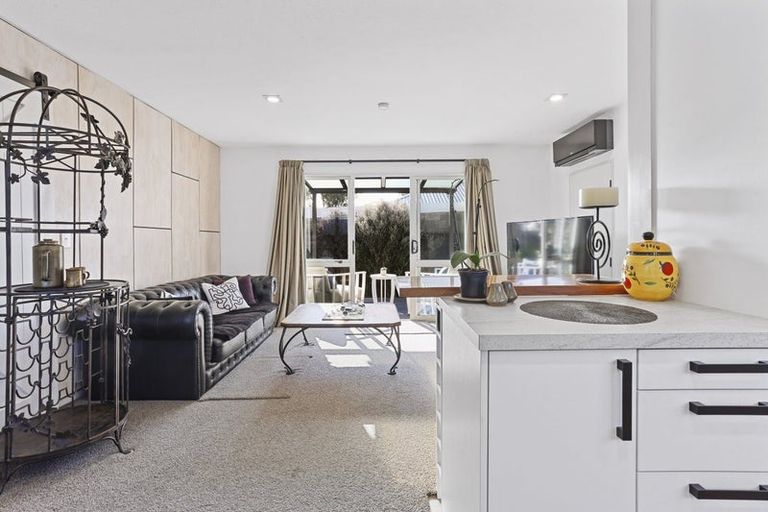 Photo of property in 1/55 Picton Avenue, Riccarton, Christchurch, 8011