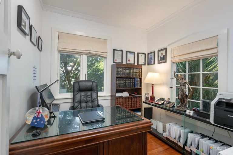 Photo of property in 7 Hinau Street, Woburn, Lower Hutt, 5010