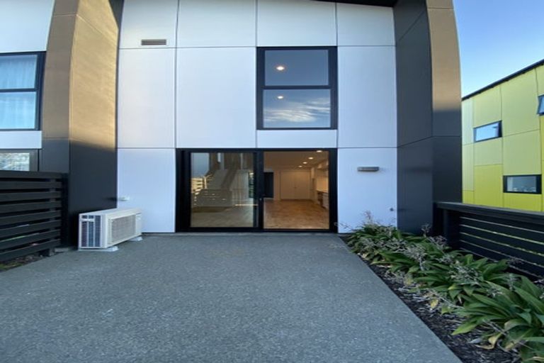 Photo of property in 24/6 Waverley Street, Sydenham, Christchurch, 8023