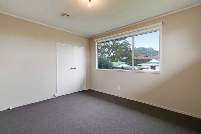 Photo of property in 10 Siska Place, Wattle Downs, Auckland, 2103