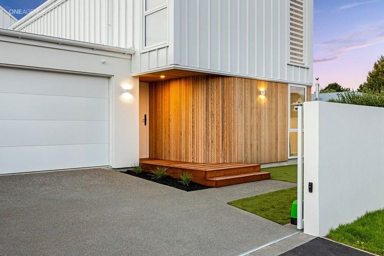Photo of property in 99a Saint Albans Street, St Albans, Christchurch, 8014