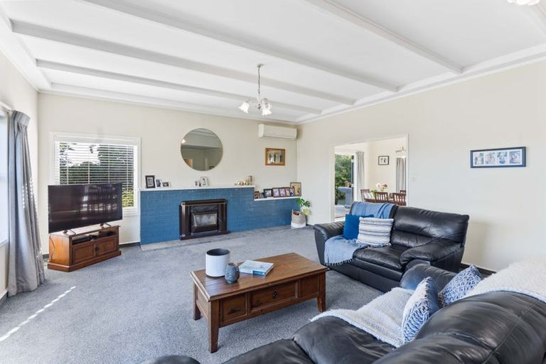 Photo of property in 43 Te Horo Hautere Cross Road, Te Horo, Otaki, 5582