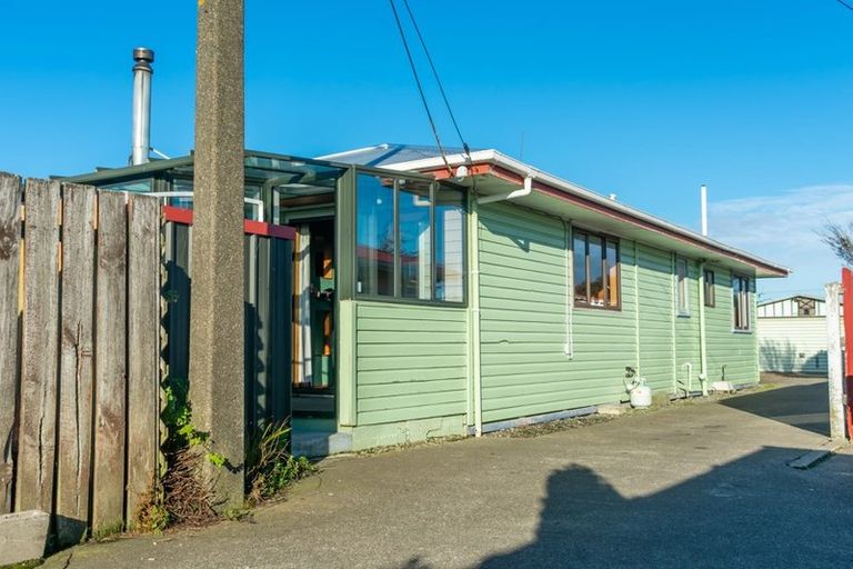 Photo of property in 80 Scott Street, Strathern, Invercargill, 9812