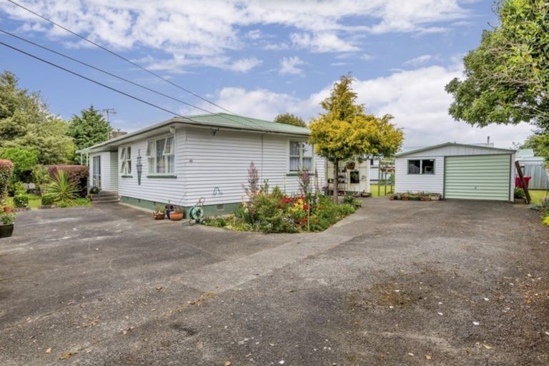 Photo of property in 153a Queen Street West, Levin, 5510