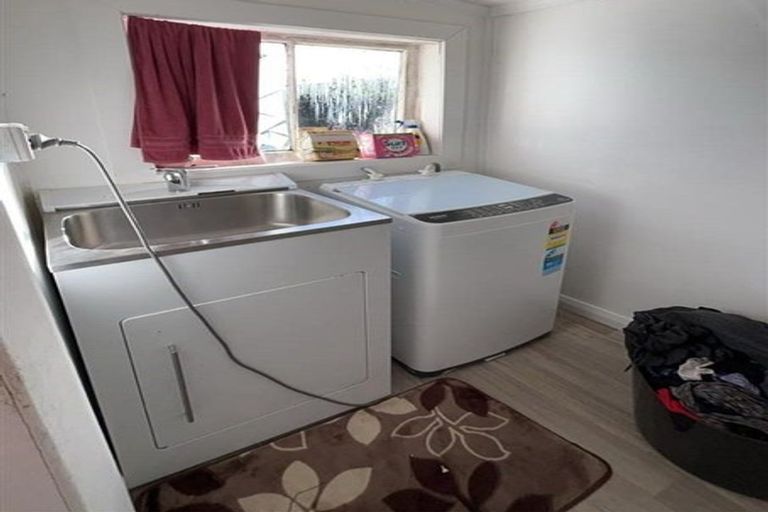 Photo of property in 131 Romilly Street, Westport, 7825