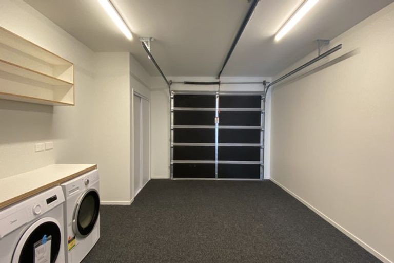 Photo of property in 588c Te Atatu Road, Te Atatu Peninsula, Auckland, 0610