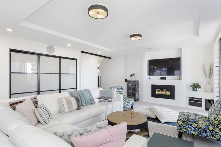 Photo of property in 2/48 Marine Parade, Mount Maunganui, 3116
