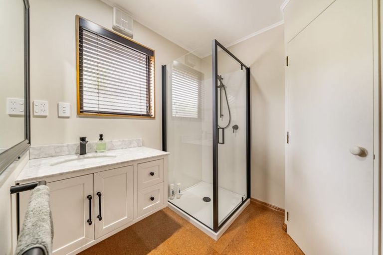 Photo of property in 16 Jocelyn Crescent, Pinehaven, Upper Hutt, 5019