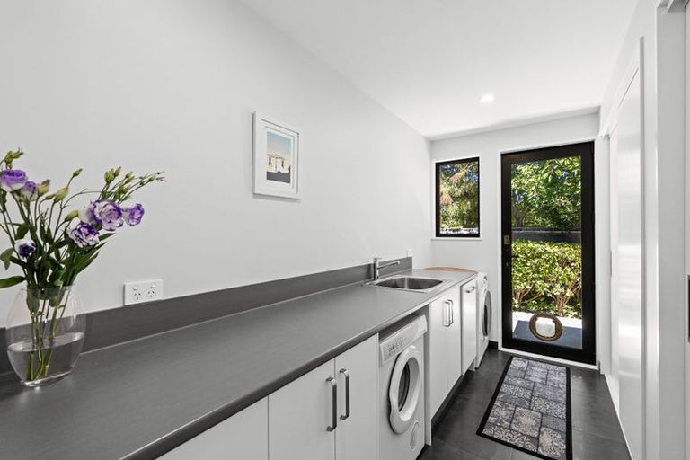 Photo of property in 7 Carnaby Close, St Albans, Christchurch, 8052