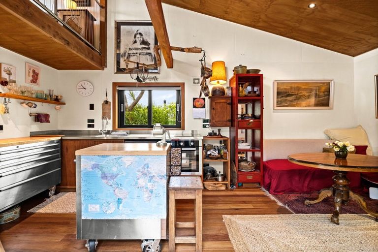 Photo of property in 8 Beach Road, Long Beach, Port Chalmers, 9081