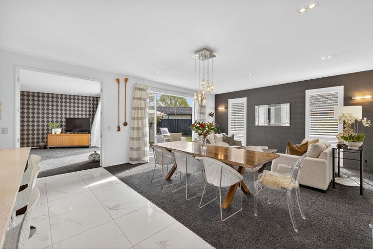 Photo of property in 35 Birkdale Drive, Shirley, Christchurch, 8061