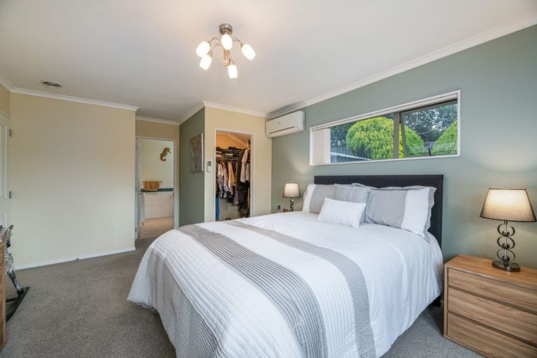 Photo of property in 56 Highfields Terrace, Henderson, Auckland, 0612