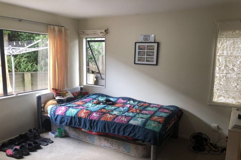 Photo of property in 125c Colwill Road, Massey, Auckland, 0614