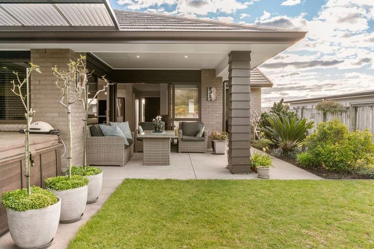 Photo of property in 55 Benmore Crescent, Pyes Pa, Tauranga, 3112