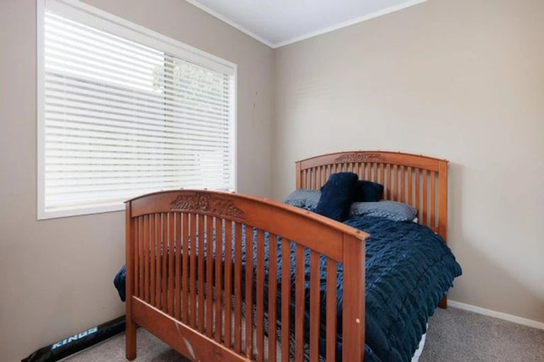 Photo of property in 128b Karewa Parade, Papamoa Beach, Papamoa, 3118