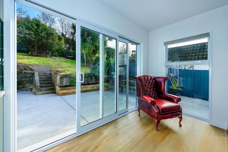 Photo of property in 53 Port Hills Road, Heathcote Valley, Christchurch, 8022