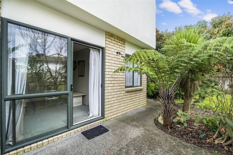 Photo of property in 41 Palmgreen Court, Stanmore Bay, Whangaparaoa, 0932