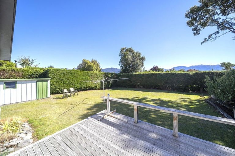 Photo of property in 221 Milford Road, Te Anau, 9600