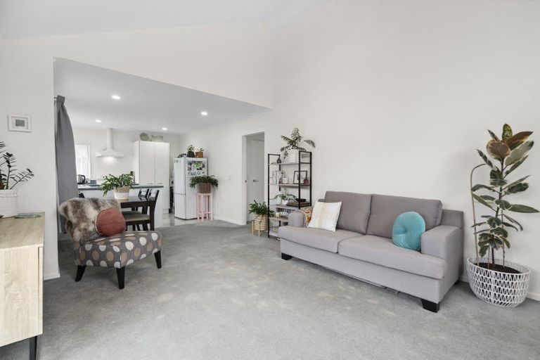 Photo of property in Miramar Villas, 22/3u Byron Street, Miramar, Wellington, 6022