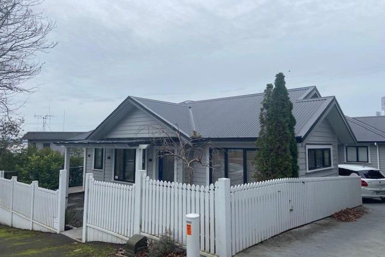 Photo of property in 2u1 Moana Street, Frankton, Hamilton, 3204