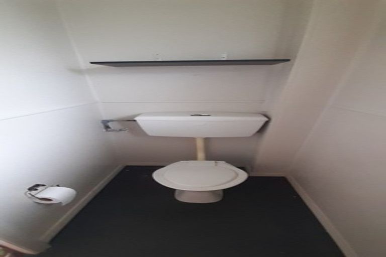 Photo of property in 21 Mccorkindale Street, Feilding, 4702