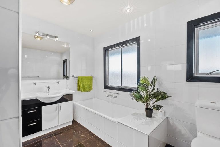 Photo of property in 63 Conical Hill Road, Hanmer Springs, 7334