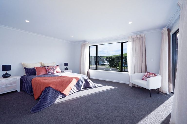 Photo of property in 33 Admiralty Drive, Haruru, 0204