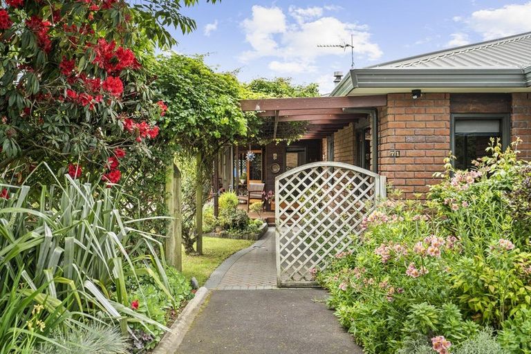 Photo of property in 71 Taylor Street, Cambridge, 3434