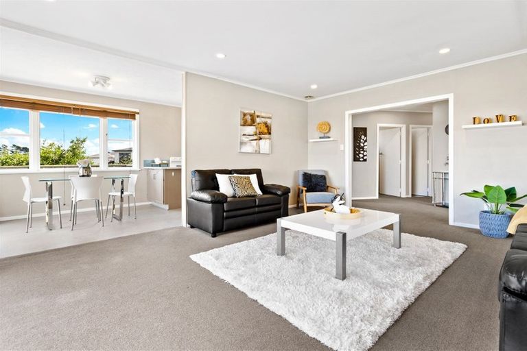 Photo of property in 238 Don Buck Road, Massey, Auckland, 0614