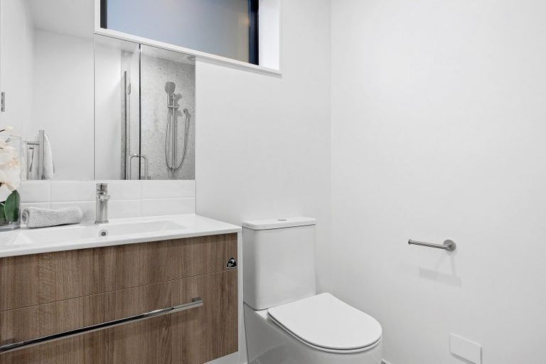 Photo of property in 1/200 Main Road North, Redwood, 8051