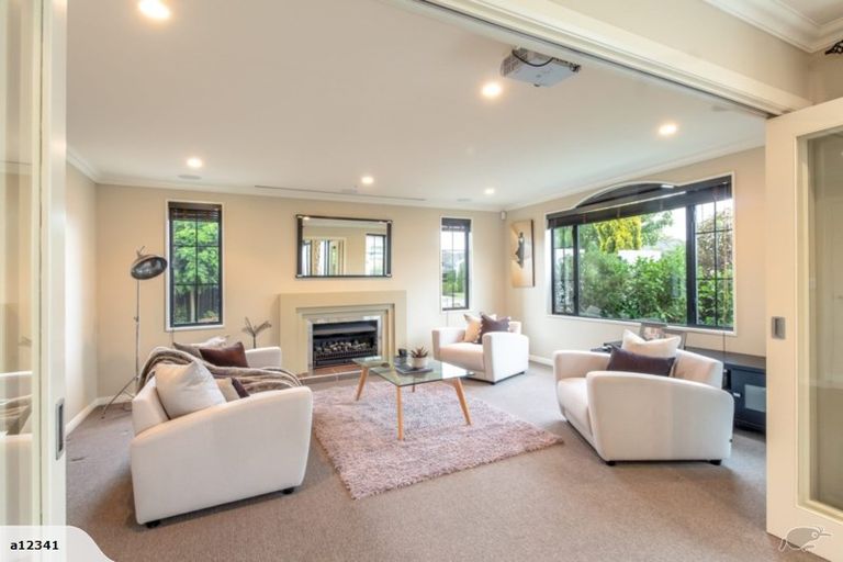 Photo of property in 15 Riverbank Road, Northwood, Christchurch, 8051