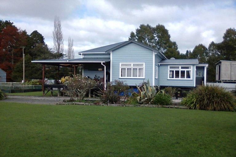 Photo of property in 28 Huia Street, Ohura, 3926