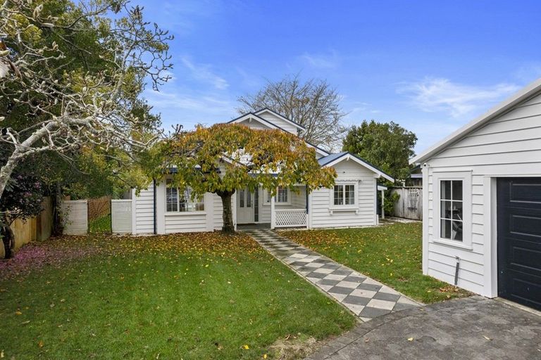 Photo of property in 1 Fow Street, Hamilton Central, Hamilton, 3204