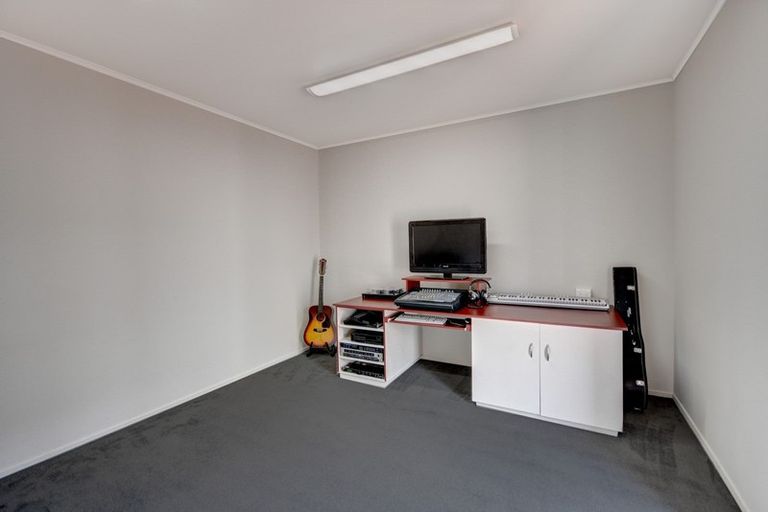 Photo of property in 14 Inglis Street, Mosgiel, 9024