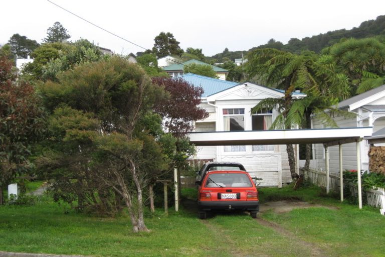 Photo of property in 79 Nottingham Street, Karori, Wellington, 6012
