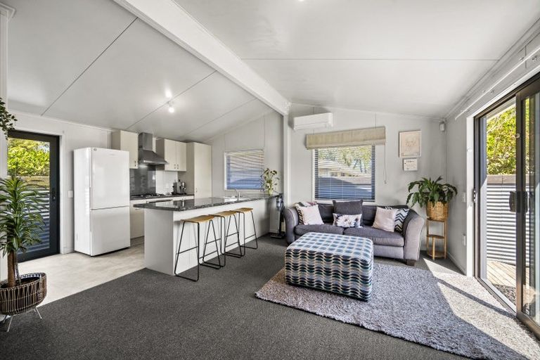 Photo of property in 510 Burnett Street, Mahora, Hastings, 4120