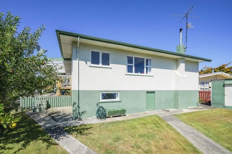 Photo of property in 46 Cawthron Crescent, Annesbrook, Nelson, 7011