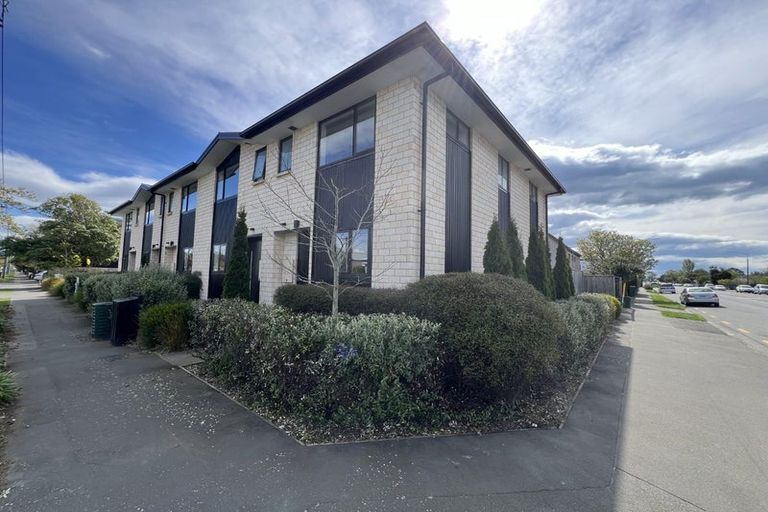 Photo of property in 411d Armagh Street, Linwood, Christchurch, 8011