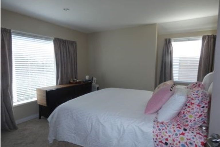 Photo of property in 42u4 Hoover Street, Brooklyn, Wellington, 6021