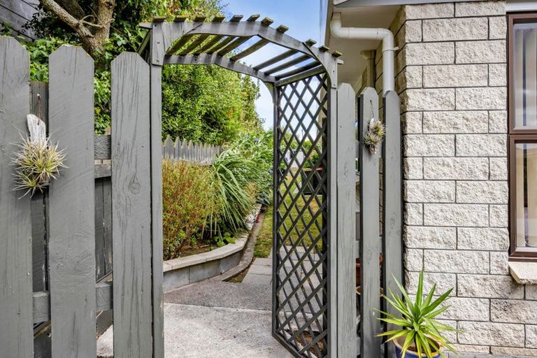 Photo of property in 14a Murdoch Street, Hawera, 4610