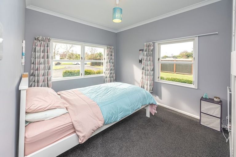 Photo of property in 35 Milne Street, Marton, 4710