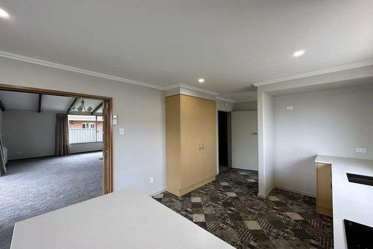 Photo of property in 39 Severn Street, Green Island, Dunedin, 9018