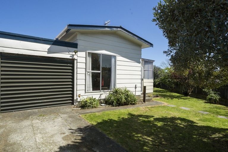 Photo of property in 43 Michael Road, Paraparaumu Beach, Paraparaumu, 5032