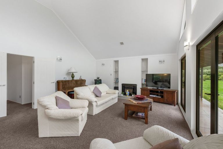 Photo of property in 62 Joblins Road, Levin, 5571