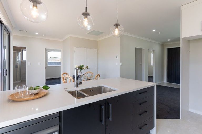 Photo of property in 1 Lancewood Avenue, Feilding, 4702