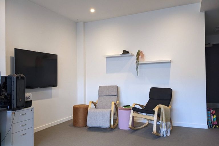 Photo of property in 3a/1 Hanson Street, Mount Cook, Wellington, 6021