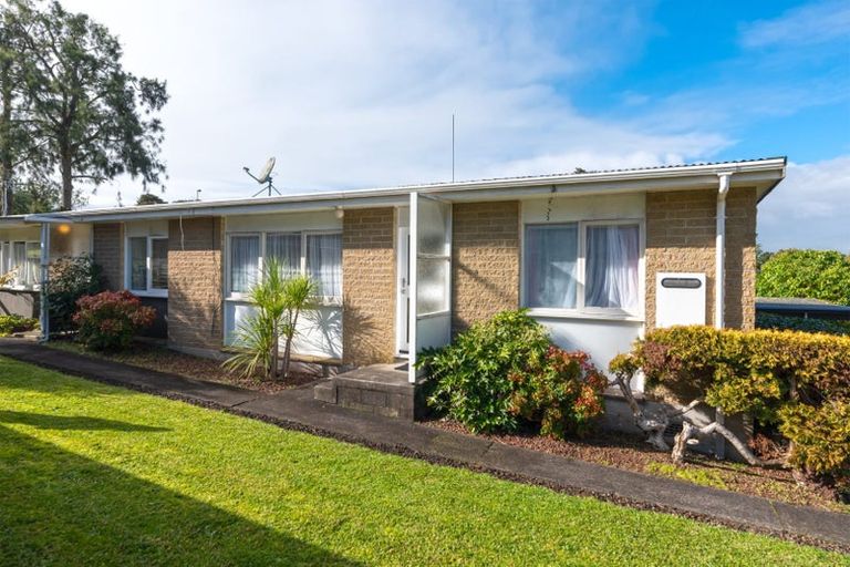 Photo of property in 1/55 Stanaway Street, Hillcrest, Auckland, 0627