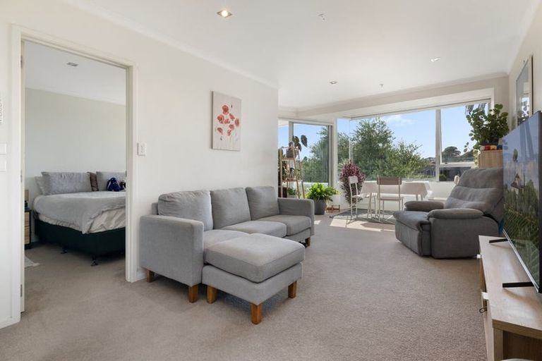 Photo of property in 202/332 Maunganui Road, Mount Maunganui, 3116