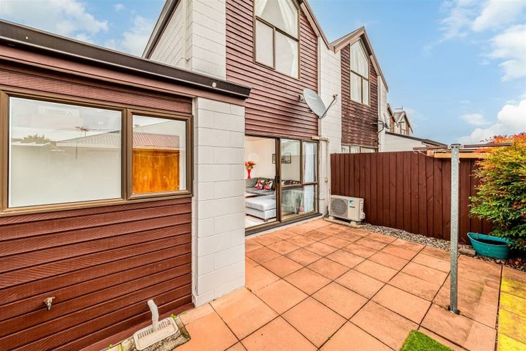 Photo of property in 4/30 Picton Avenue, Riccarton, Christchurch, 8011